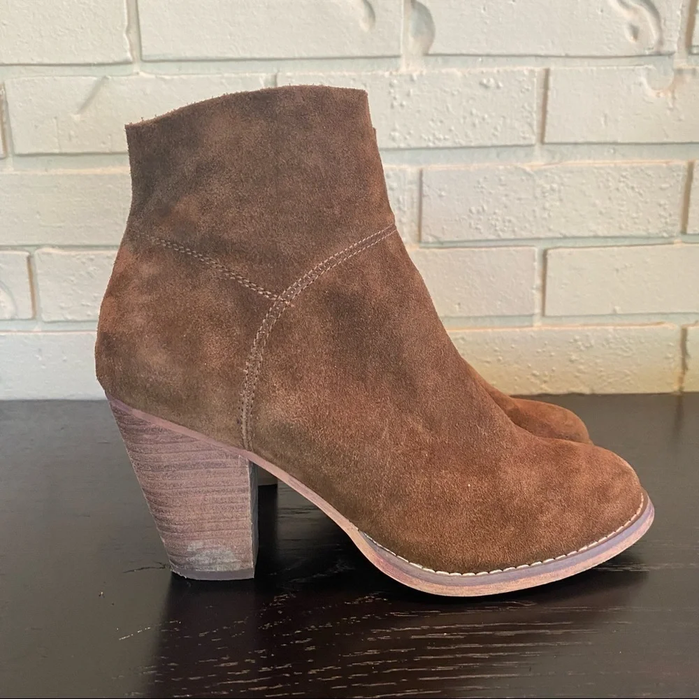 Sole Society Alexi Womens Wedge Bootie Ankle Boots Brown Suede Size 8.5